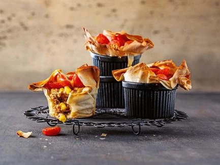Hackfleisch-Muffins im Strudelteig
